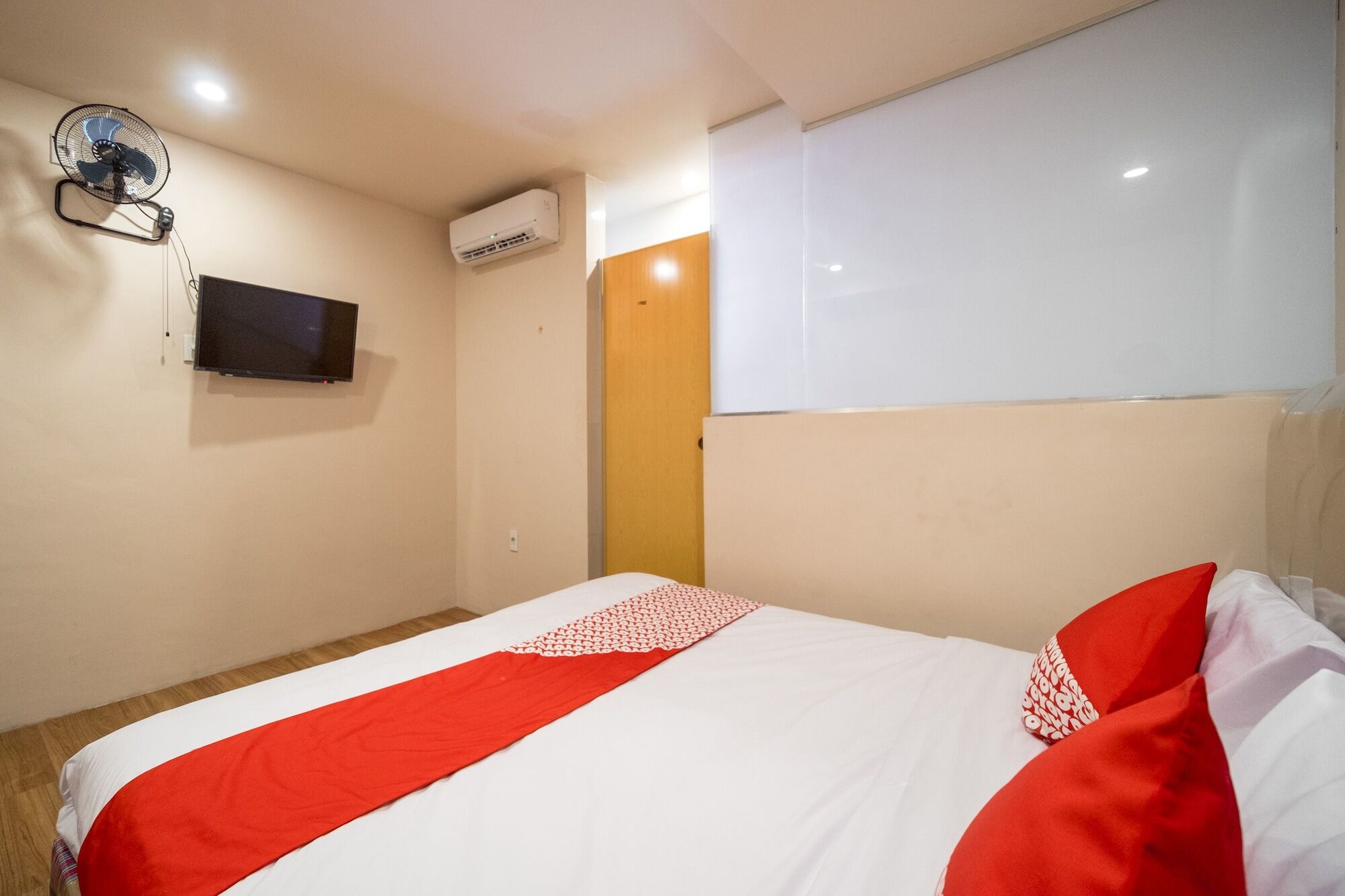 Oyo 291 Medan City Syariah Екстериор снимка